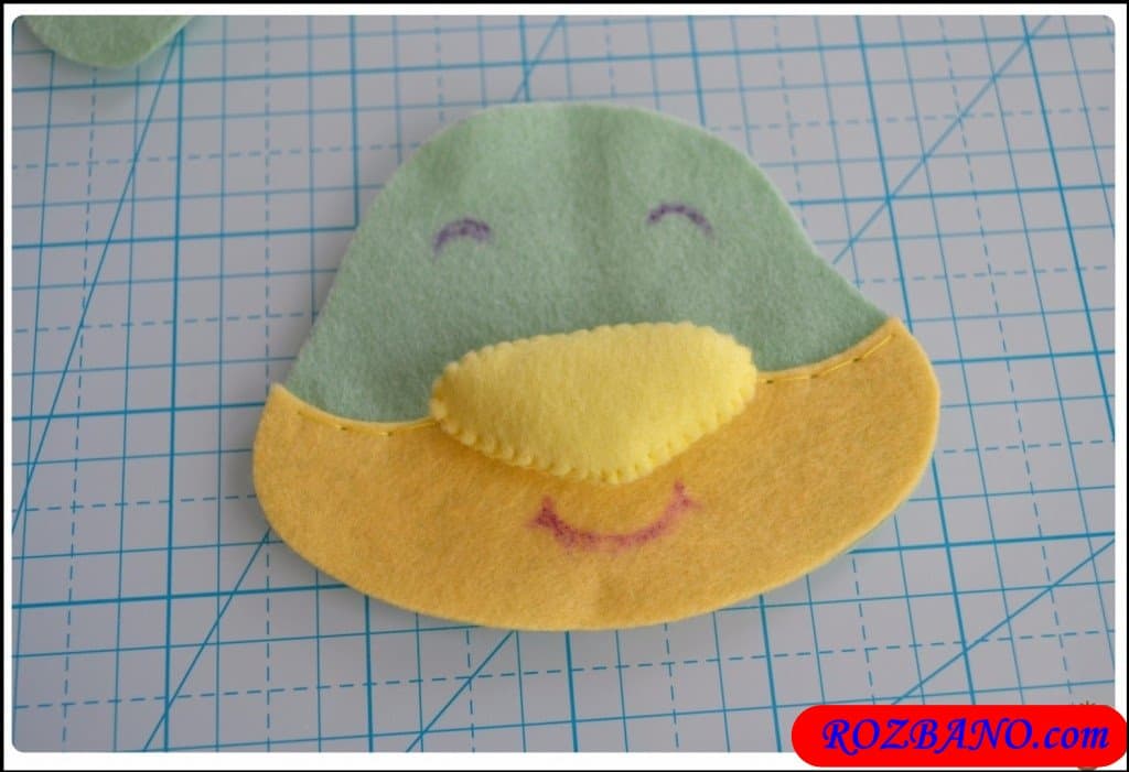 https://up.rozbano.com/view/2940408/Making%20Turtle%20Felt%20Dolls-10.jpg