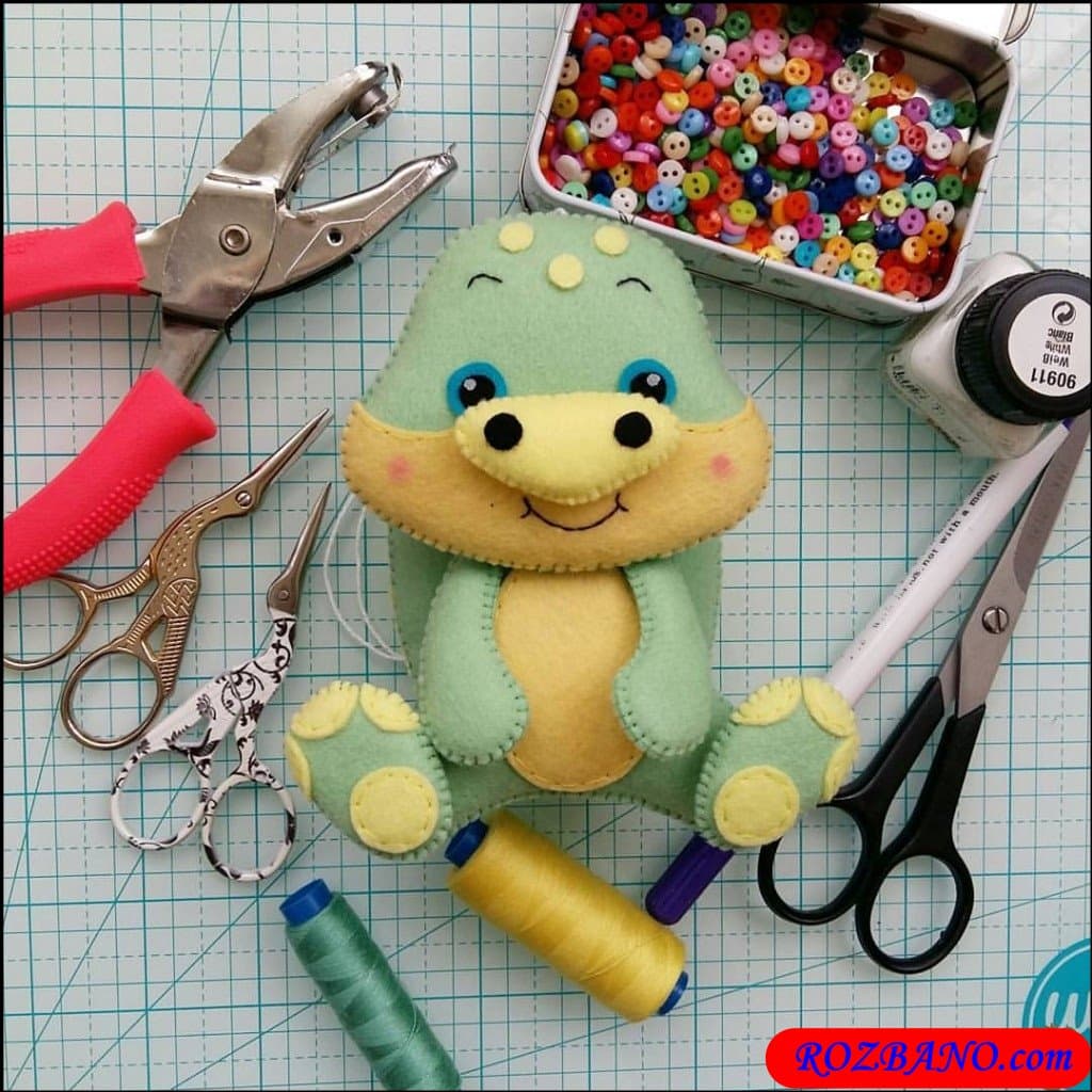 https://up.rozbano.com/view/2940438/Making%20Turtle%20Felt%20Dolls-40.jpg