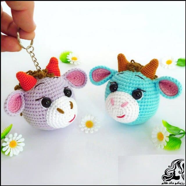 https://up.rozbano.com/view/3314040/Making%20a%20cow%20doll%20pendant.jpg
