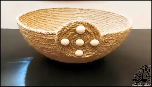 https://up.rozbano.com/view/3824434/Making%20a%20hemp%20basket%20tutorial.webp