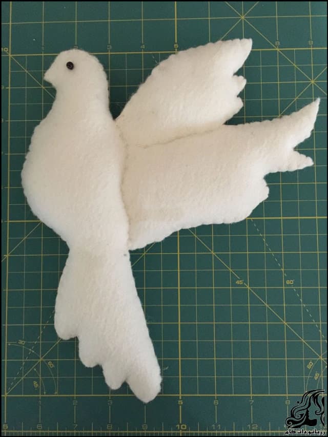 https://up.rozbano.com/view/3203878/Making%20felt%20pigeons-07.jpg