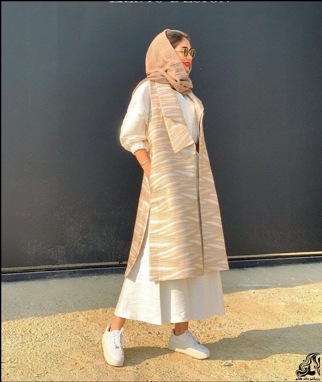 https://up.rozbano.com/view/3475067/New%20model%20of%20manteau%20for%20Nowruz-09.jpg
