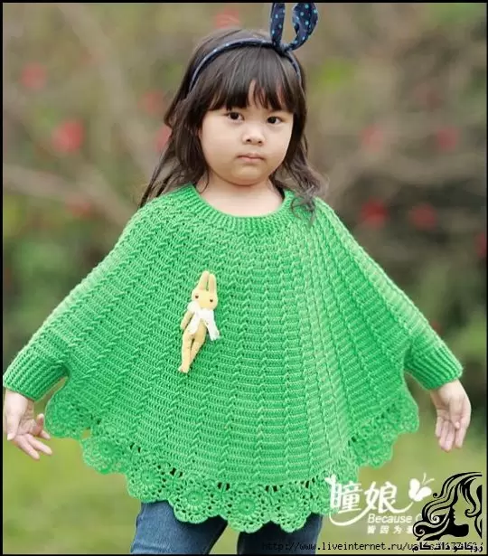 https://up.rozbano.com/view/3948927/Poncho%20for%20girls%20knitted%20and%20crocheted.webp
