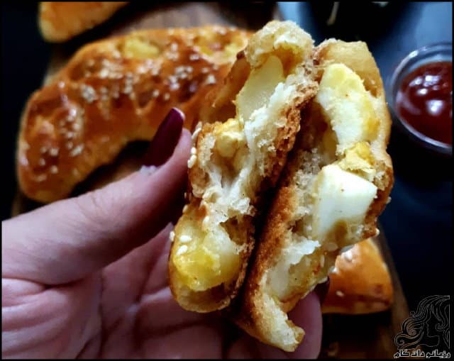 آشپزی و طرز تهیه پیراشکی سیب زمینی و تخم مرغ