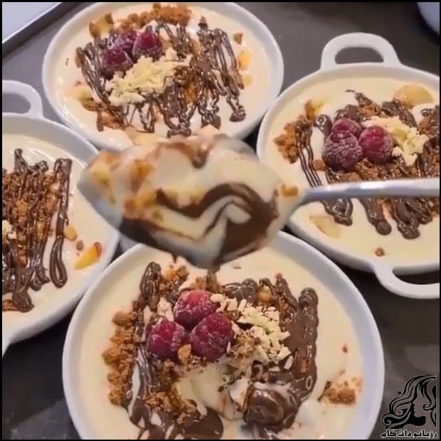 https://up.rozbano.com/view/3494562/Recipe%20for%20Magnolia%20Dessert%20with%20Lotus%20Biscuits.jpg