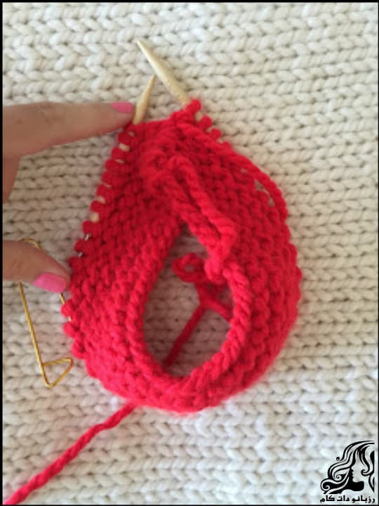 https://up.rozbano.com/view/3566300/Red%20boot%20covers%20knitted%20tutorial-02.jpg