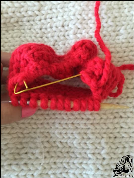 https://up.rozbano.com/view/3566301/Red%20boot%20covers%20knitted%20tutorial-03.jpg