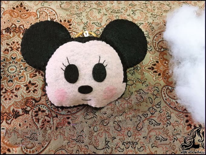 https://up.rozbano.com/view/3329404/Sewing%20Mickey%20Mouse%20felt%20bag-06.jpg