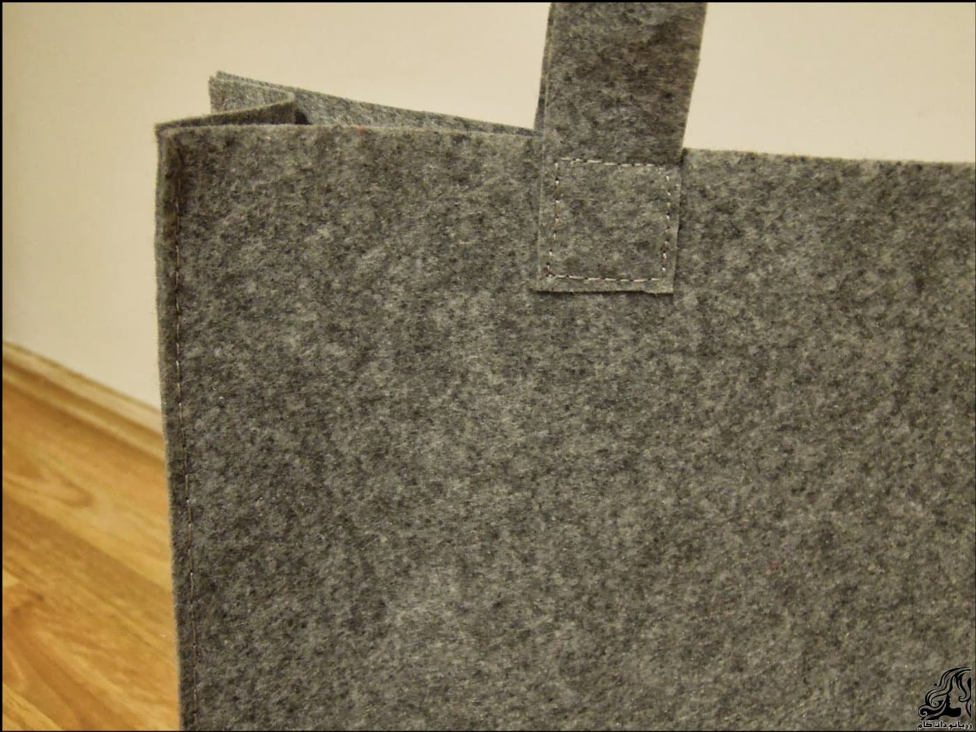 https://up.rozbano.com/view/2875368/Sewing%20handbag%20Felt-11.jpg