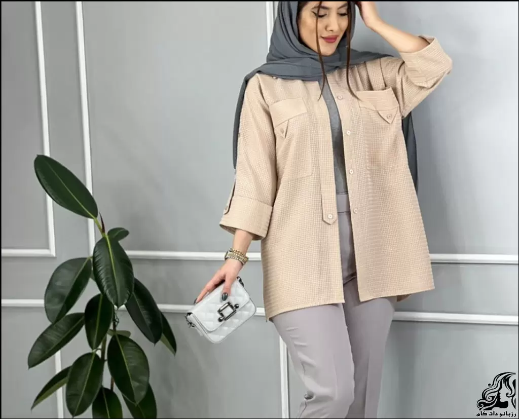 https://up.rozbano.com/view/3811212/Sewing%20pattern%20for%20a%20straw%20buttoned%20coat-02.webp
