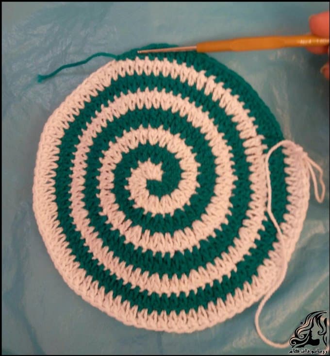 https://up.rozbano.com/view/3071472/Snail%20bath%20sponge%20Crocheting-06.jpg