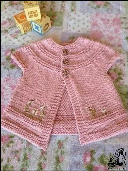 https://up.rozbano.com/view/3431527/Stylish%20sweater%20for%20baby%20girl.jpg