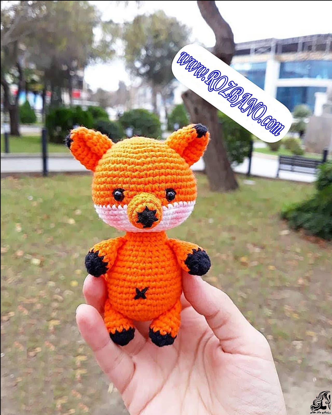 https://up.rozbano.com/view/2896351/The%20texture%20of%20the%20little%20fox%20doll.jpg
