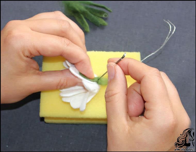 https://up.rozbano.com/view/2854339/Training%20Making%20Chamomile%20Flower%20With%20Felt-16.jpg