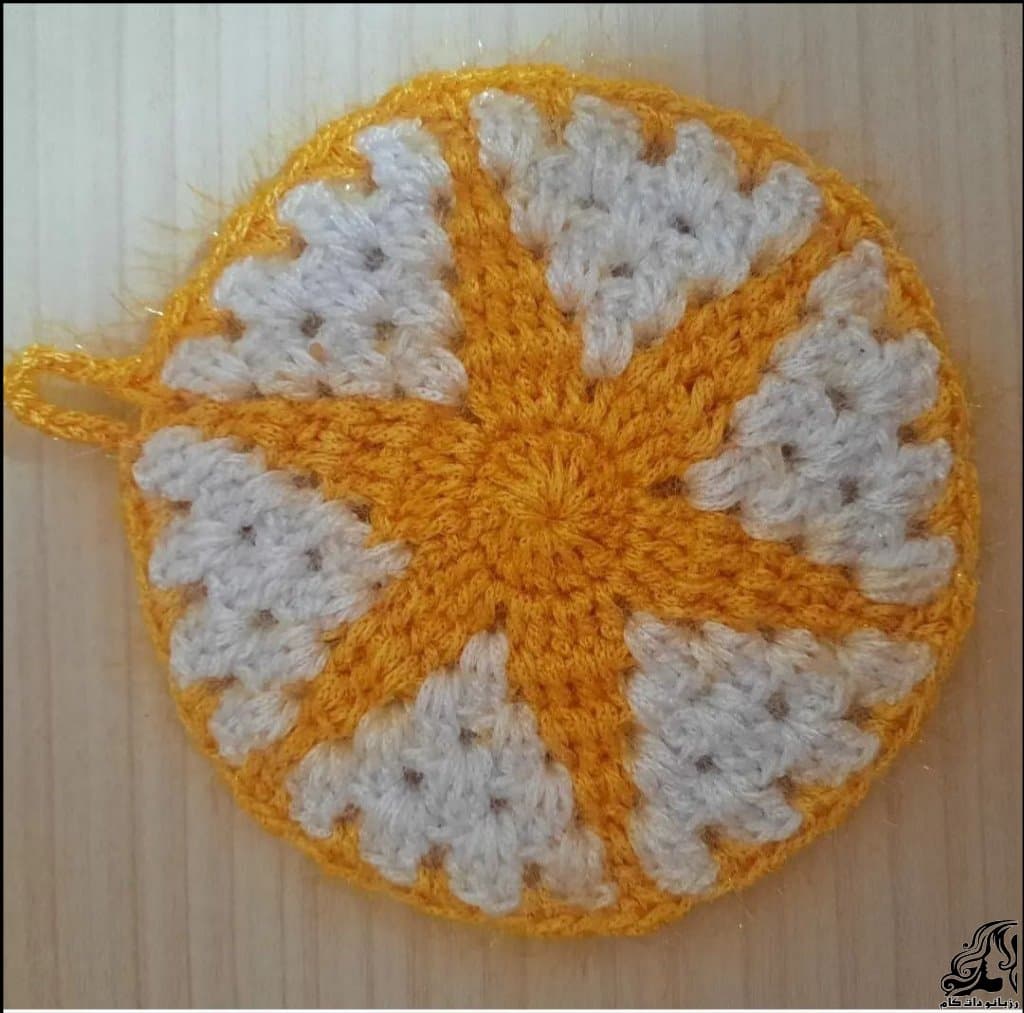 https://up.rozbano.com/view/3656376/Two%20color%20handle%20with%20star%20design%20tutorial.jpg