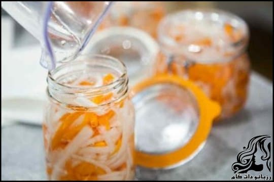 https://up.rozbano.com/view/3049913/Vietnamese%20Daikon%20and%20Carrot%20Pickles-06.jpg