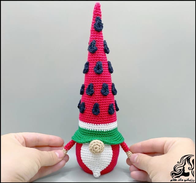 https://up.rozbano.com/view/3572195/Watermelon%20&%20Strawberry%20Gnome%20tutorial-02.jpg