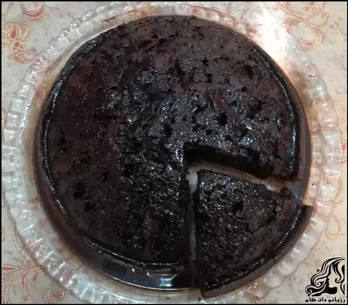 https://up.rozbano.com/view/3851679/Wet%20chocolate%20cake%20recipe.webp