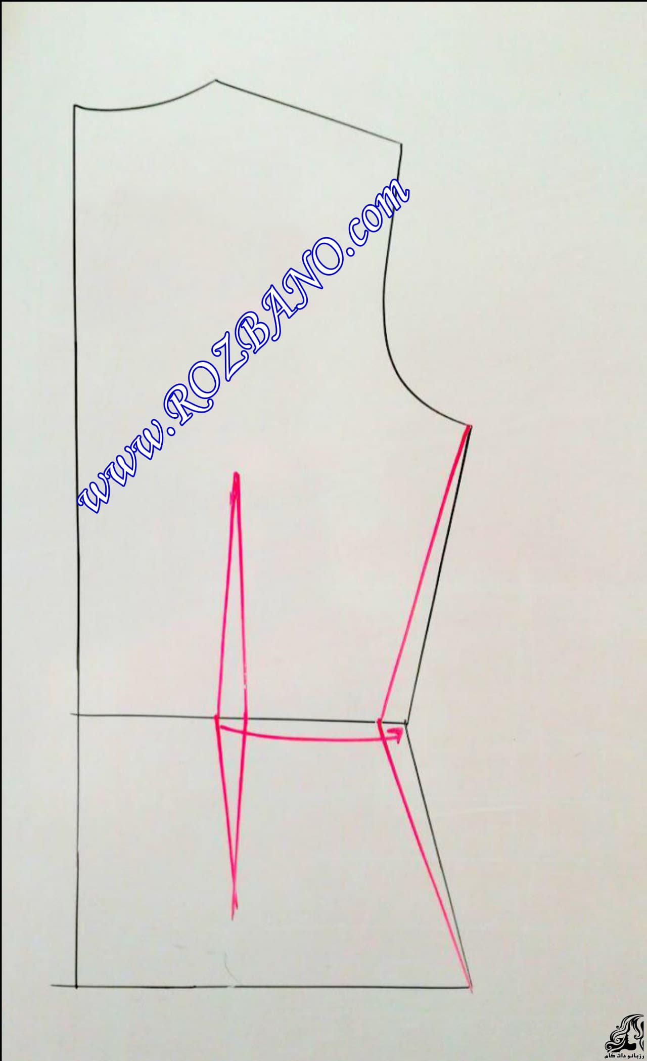 https://up.rozbano.com/view/2855667/Women%20blouse%20and%20skirt%20sewing%20pattern-08.jpg