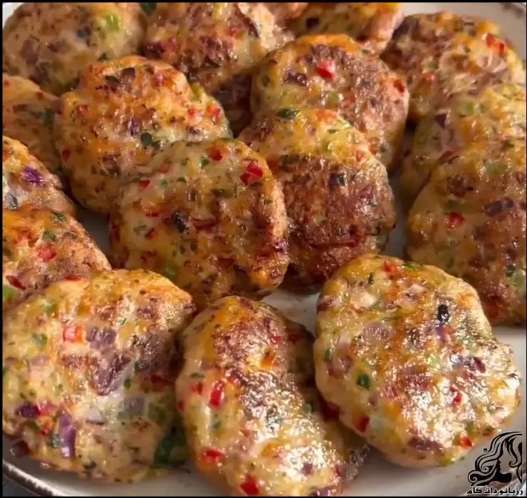 https://up.rozbano.com/view/3823679/chicken%20meatballs%20recipe.webp