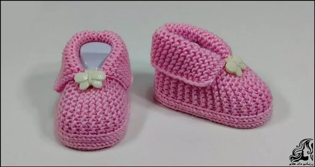 https://up.rozbano.com/view/3889437/croche%20Sports%20baby%20booties%20tutorial.webp