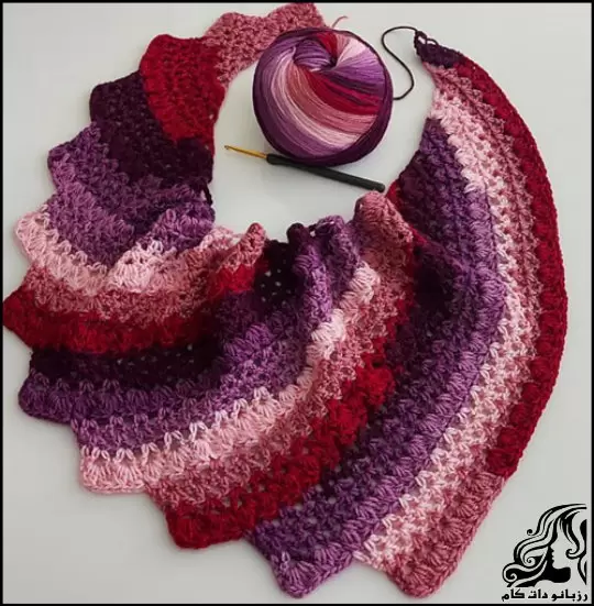 https://up.rozbano.com/view/3935137/crochet%20Beautiful%20triangular%20scarf%20tutorial-01.webp
