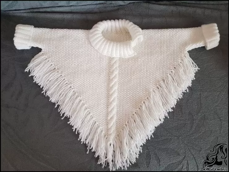 https://up.rozbano.com/view/3908864/crochet%20Cloak%20with%20sleeves%20tutorial.webp