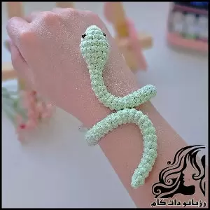 آموزش مرحله به مرحله بافت دستبند به شکل مار - crochet20Girls20bracelet20in20the20shape20of20a20snake20tutorial 01