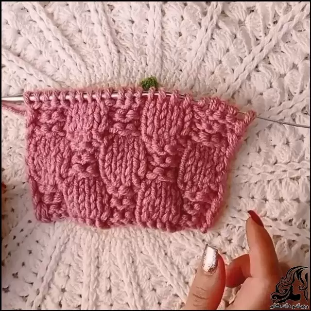 https://up.rozbano.com/view/3773430/crochet%20Pattern%20for%20weaving%20shawls%20and%20hats%20tutorial.webp