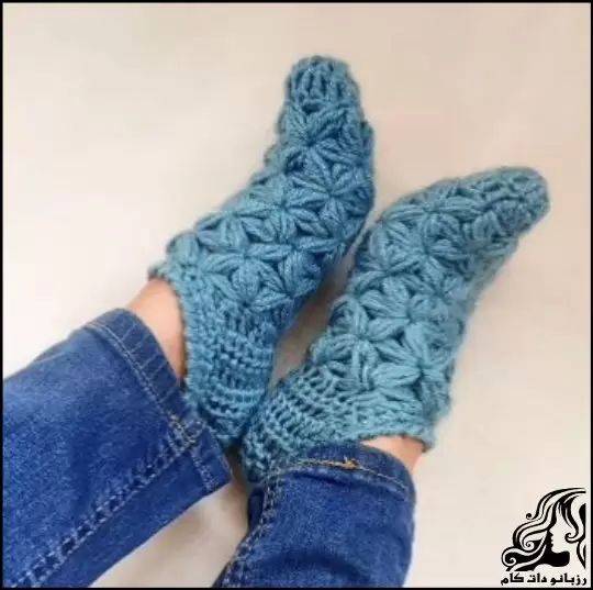 https://up.rozbano.com/view/3958593/crochet%20Womens%20star-shaped%20slippers%20tutorial.webp