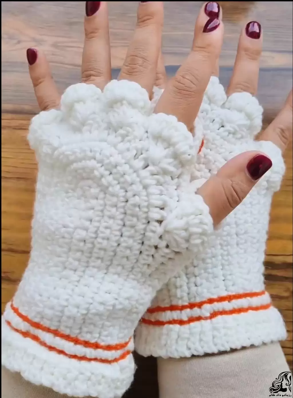 https://up.rozbano.com/view/3758908/crochet%20cat%20gloves%20tutorial.webp