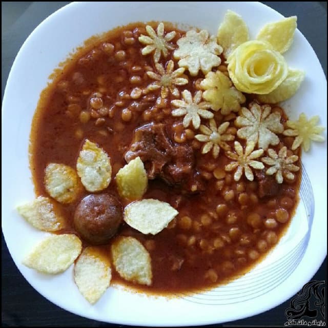 ایده زیبای تزئین خورش قیمه با سیب زمینی به شکل گل