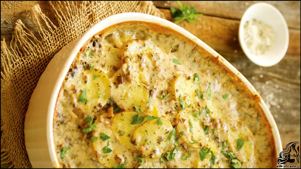 آموزش پخت پای همبرگری با سس قارچ مخصوص مهمانی