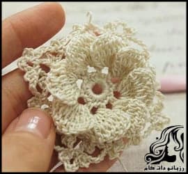 بافتنی و آموزش بافت موتیف گل سه بعدی در یک مربع - knitted203D20Flower20in20a20Square20tutorial 02