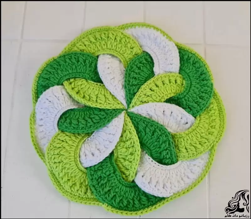 https://up.rozbano.com/view/3926172/knitted%20paddy%20ring-02.webp