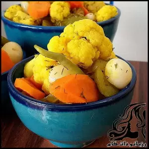تهیه ی ترشی مخلوط مخصوص بانوی ایرانی - preparation20of20pickled 01