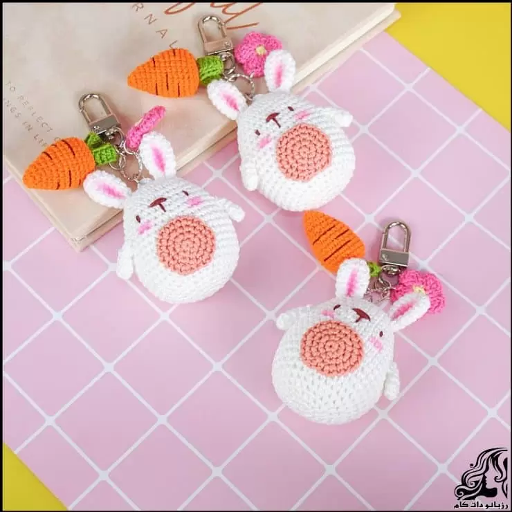 https://up.rozbano.com/view/3757020/rabbit%20bunny%20crochet%20doll%20keyring-03.webp