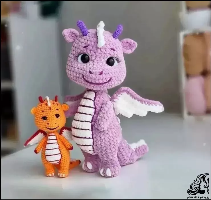 https://up.rozbano.com/view/3809563/rochet%20Dragon%20Dolls%20Symbol%201403%20tutorial.webp