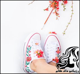 نقاشی روی کفش اسپرت با طرح گل و برگ - rozbano 123 6