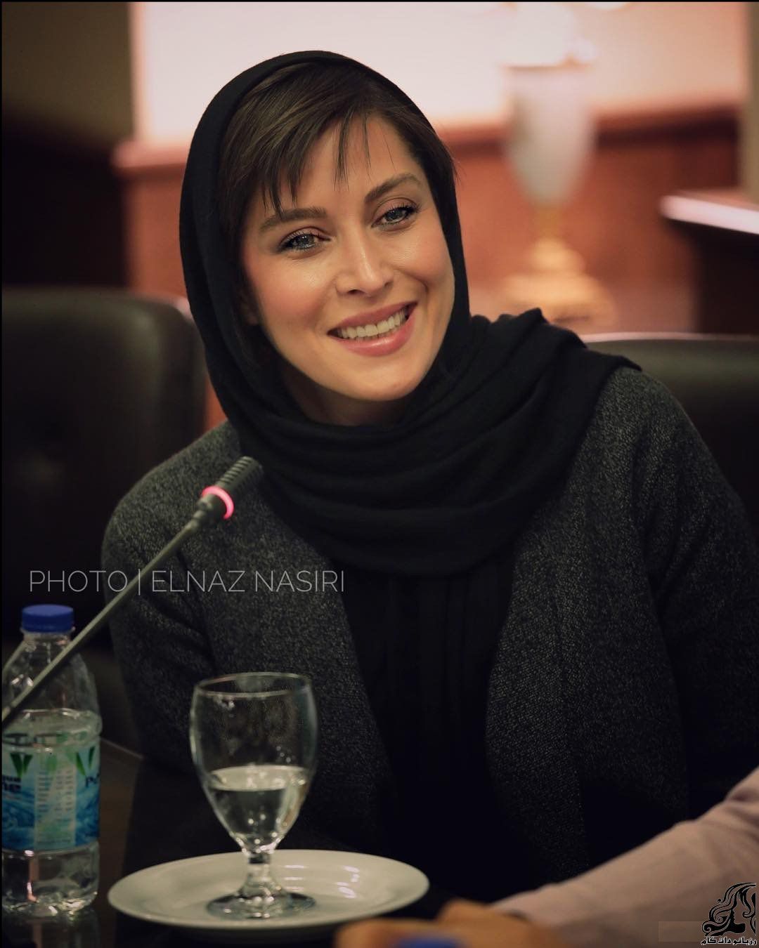 https://up.rozbano.com/view/2161787/rozbano-153-4.jpg