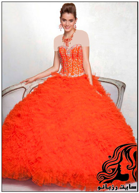 لباس عروس حنابندان قرمز با جزئیات طلایی