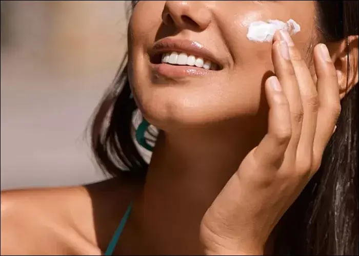 چرا ضدآفتاب کره‌ای بهترین انتخاب برای پوست ایرانی‌هاست؟