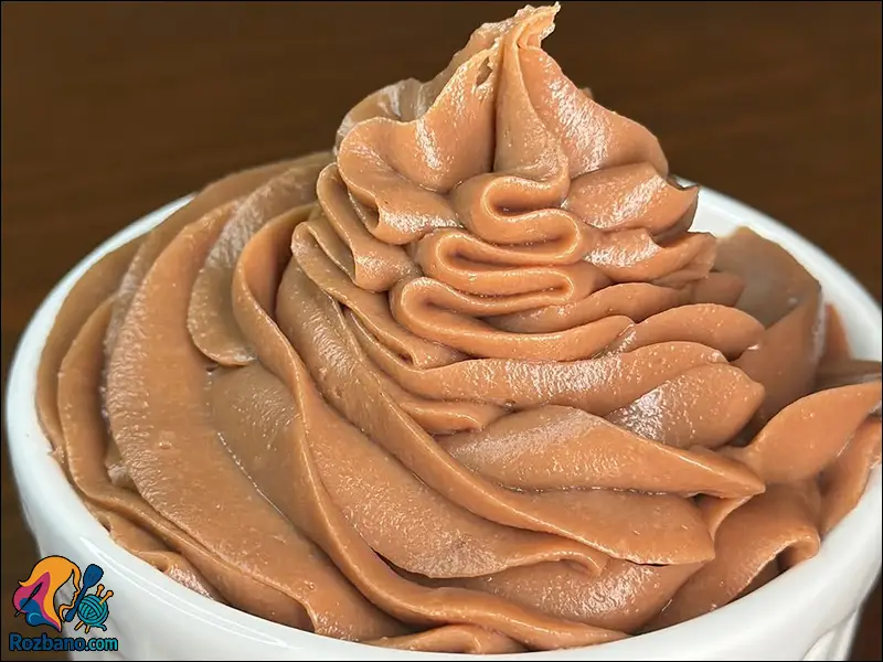 کرم بیسکوییتی پر کاربرد برای کیک و دسر خوشمزه