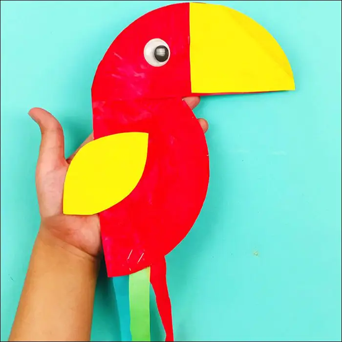 ساخت کاردستی طوطی برای کودکان با وسایل ساده