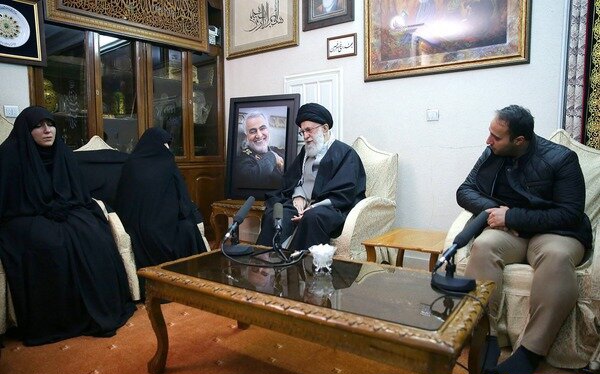 عکس | نگاهی به خانه زندگی و چیدمان شیک و منحصربفرد خانه شهید قاسم سلیمانی - قاسمسلیمانی 1