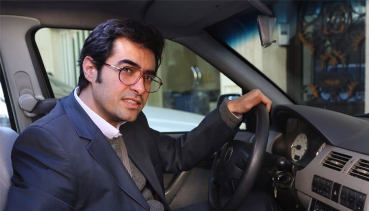 نگاهی به مدل ماشین هیوندا آوانته هوش پران شهاب حسینی در پارکینگ اختصاصی هنرمندان در اکران فیلم سینمایی رها