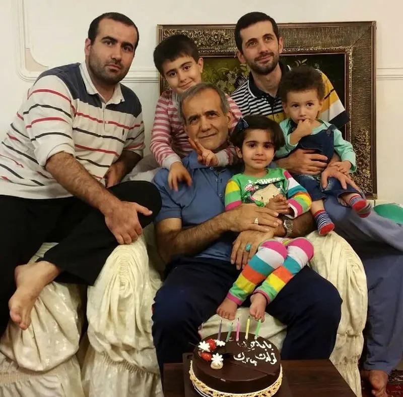 نگاهی به چیدمان خانه اصیل ایرانی مسعود پزشکیان - 743750 81a9d0f784b1e7ff81ad20c6e6e36c8d
